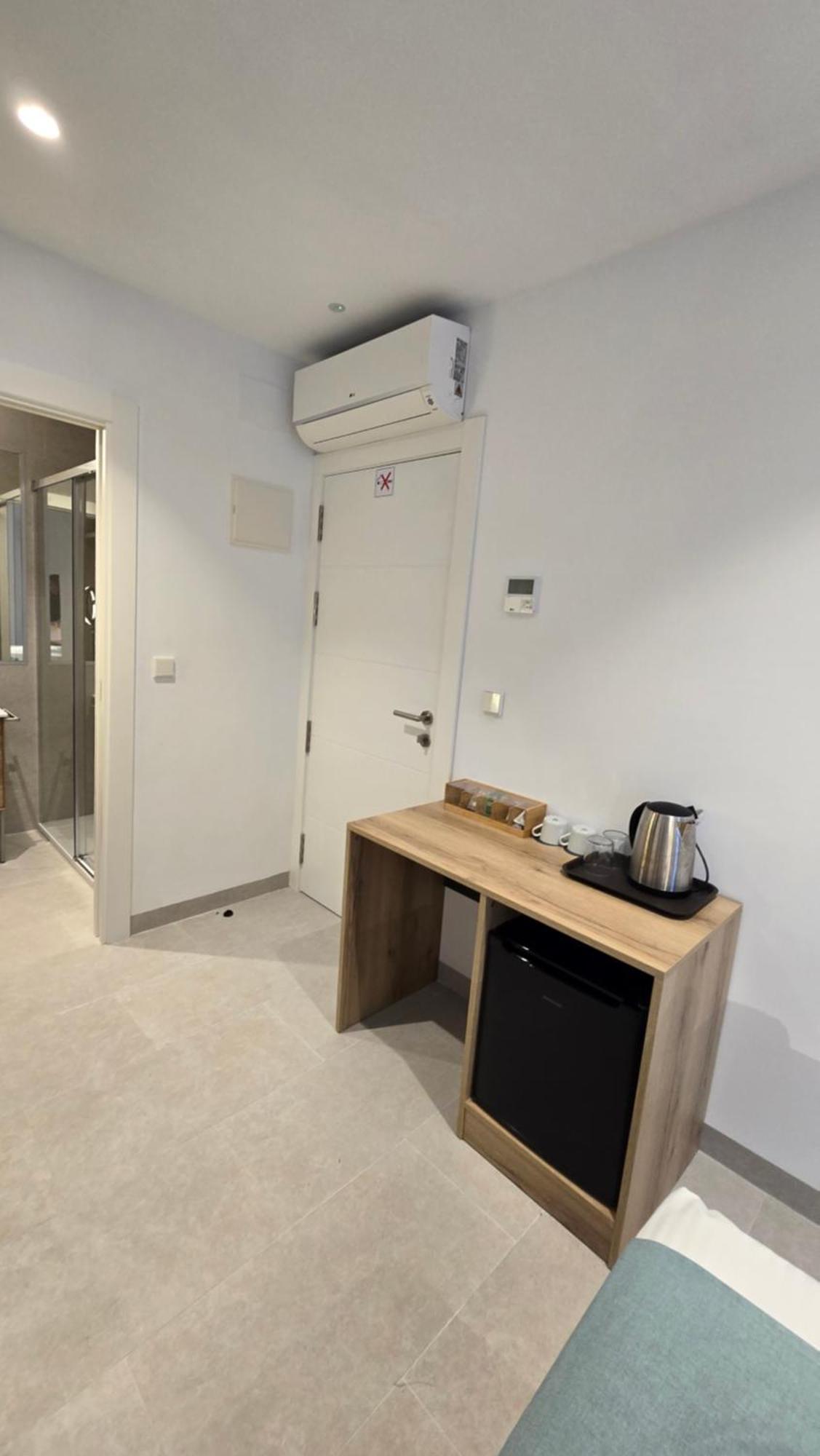 Hostal Rambla 24 By Holihome Alicante Exterior foto